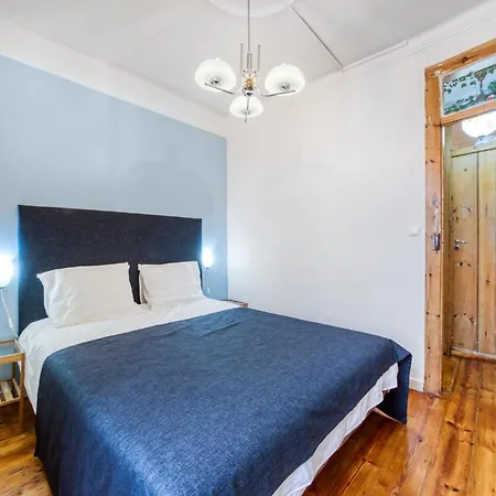 In The Heart Of Apartament Lizbona
